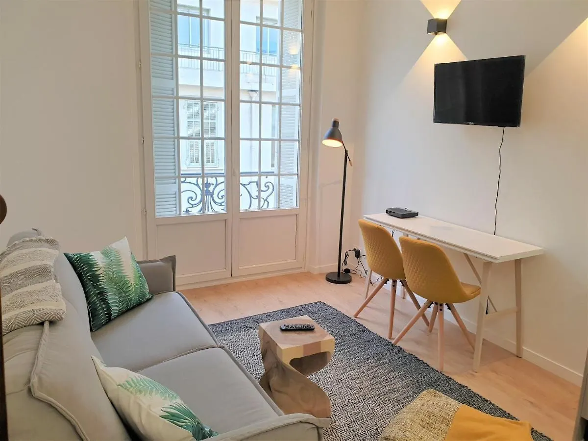 Hypercentre Lamartine 309 Nice 0*,